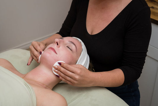 It's a Wonderful Spa - Cher-Mere Canada