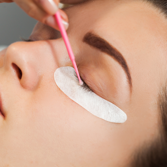 Lash Removal