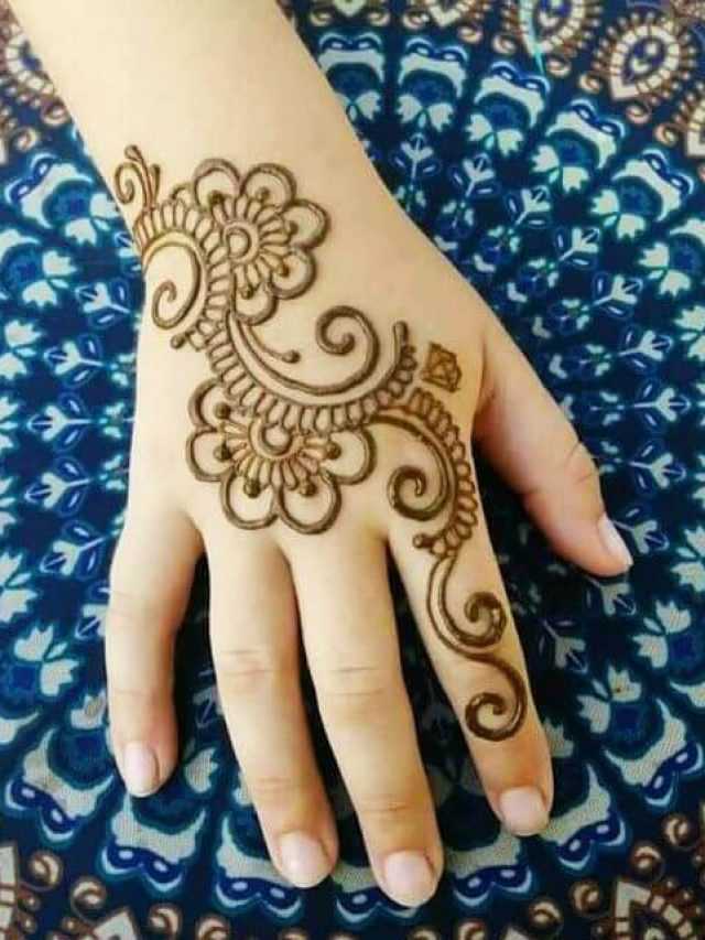 70 Minimal Henna Designs : Hand + 1st Finger Henna Design I Take You |  Wedding Readings | Wedding Ideas | Wedding Dresses | Wedding Theme